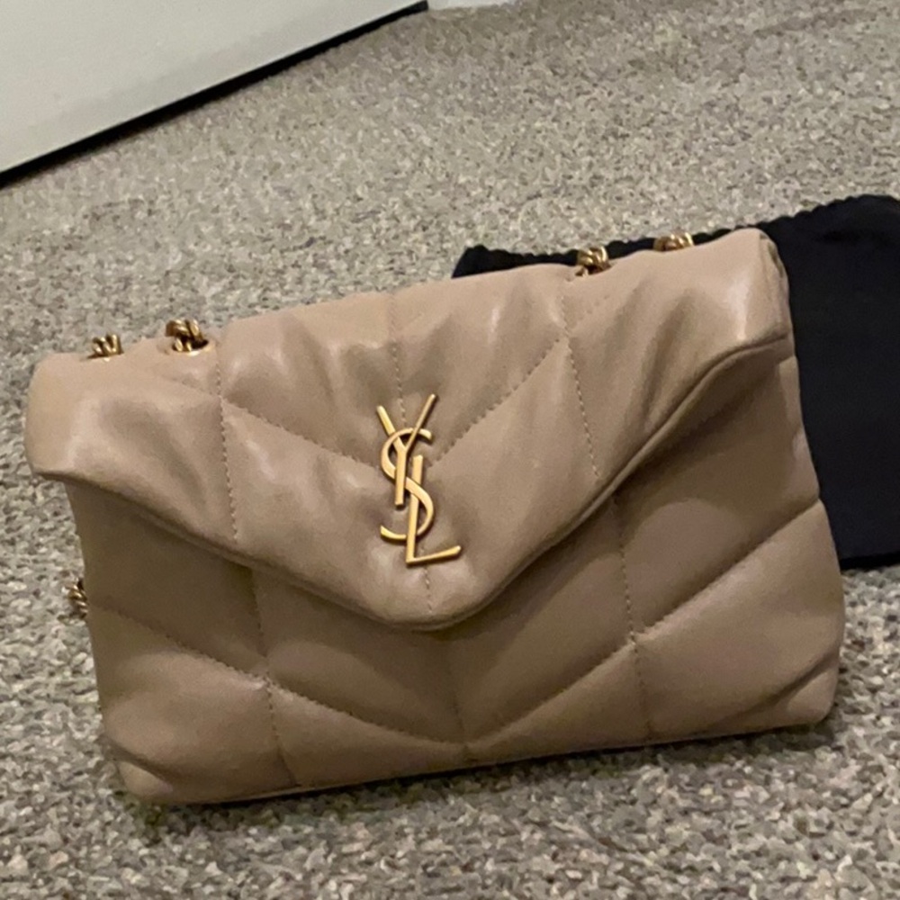 YSL Quilted Leather purse - Picture 2 of 15